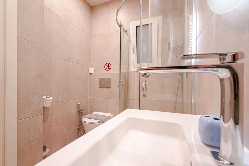Syntagma Square, 60Sqm Dream Suite Aten Exteriör bild